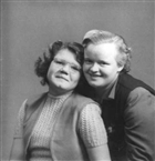 KVINNA PORTRÄTT