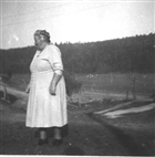 KVINNA