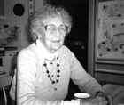KVINNA