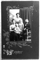 FAMILJ