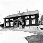 BONDGÅRD BOSTADSHUS VÅRBILD