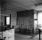 BOSTADSINTERIÖR SKÅPSÄNG BONDGÅRD