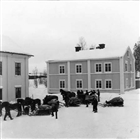 FRILUFTSMUSEUM VINTERBILD FILMINSPELNING SKÅDESPELARE FRILUFTSMUSEUM HÄST