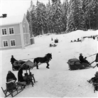 VINTERBILD FILMINSPELNING SKÅDESPELARE FRILUFTSMUSEUM FRILUFTSMUSEUM HÄST