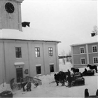 FRILUFTSMUSEUM VINTERBILD FILMINSPELNING SKÅDESPELARE FRILUFTSMUSEUM HÄST