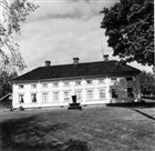 BRUKSHERRGÅRD BOSTADSHUS