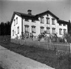 BOSTADSHUS BONDGÅRD