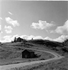 BOSTADSHUS UTHUS VÄG