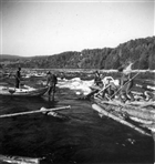 MAN FLOTTARE FLOTTNING TIMMER BÅT