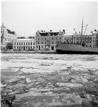 STADSBEBYGGELSE FARTYG VINTERBILD