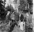 GRAVFÄLT ARKEOLOGI GRAVHÖG MAN