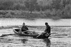 FLOTTNING FLOTTARE FLOTTNINGSBÅT VATTENDRAG