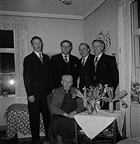 BLOMMA KVINNA MAN