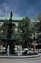 STADSPARK FONTÄN STATY