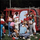 FRITID MÄNNISKOR CIRKUS