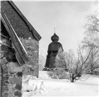 VINTERBILD FRILUFTSMUSEUM KYRKA KLOCKSTAPEL