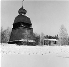 KYRKA VINTERBILD FRILUFTSMUSEUM KLOCKSTAPEL