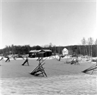 VINTERBILD JORDBRUKSBEBYGGELSE BOSTADSHUS UTHUS