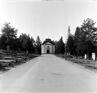 GRAVKAPELL GRAVKAPELL KYRKOGÅRD