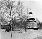 KLOCKSTAPEL KYRKA FRILUFTSMUSEUM VINTERBILD