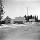 FRILUFTSMUSEUM FRILUFTSMUSEUM VINTERBILD BOSTADSHUS HERRGÅRD