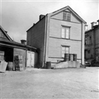 BOSTADSHUS AFFÄRSBYGGNAD