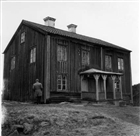 BOSTADSHUS BONDGÅRD