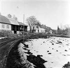 VÅRBILD BOSTADSHUS BONDGÅRD LADUGÅRD