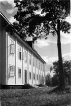 HERRGÅRD BOSTADSHUS