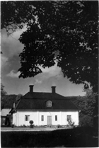 HERRGÅRD BOSTADSHUS