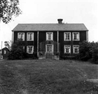 BOSTADSHUS BONDGÅRD HEMBYGDSGÅRD