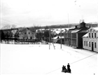 STADSGATA BOSTADSHUS BARN VINTERBILD