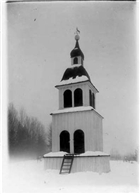 VINTERBILD KLOCKSTAPEL KYRKA