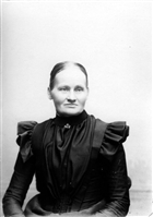 KVINNA PORTRÄTT