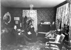 BOSTADSINTERIÖR FAMILJ