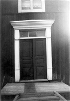 BOSTADSHUS BONDGÅRD YTTERDÖRR