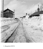 STADSGATA BOSTADSHUS VINTERBILD