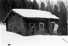 BOSTADSHUS TORP VINTERBILD