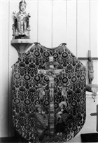KYRKA SKRUD HELGONSKULPTUR
