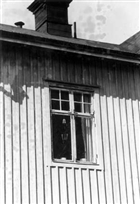 BOSTADSHUS FÖNSTER