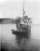 MÄNNISKOR BÅT