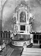 KYRKA KYRKOINTERIÖR ALTARE