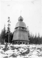 KYRKA VINTERBILD FRILUFTSMUSEUM KLOCKSTAPEL