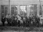 GRUPPORTRÄTT VERKSTADSARBETARE