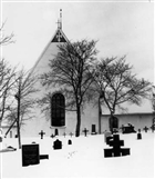 KYRKA KYRKOGÅRD VINTERBILD